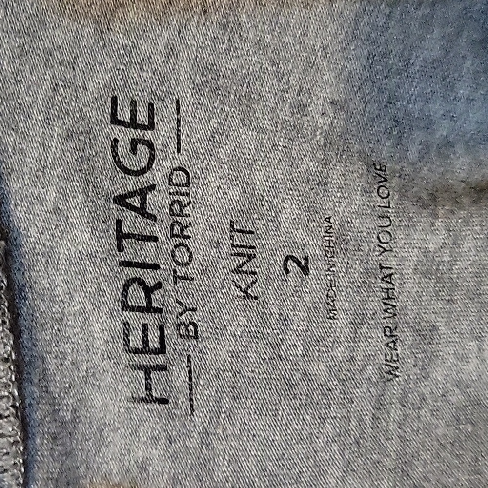 Torrid Grey Fishing Skeleton Classic Fit Heritage Jersey Crew Tee - Picture 3 of 11